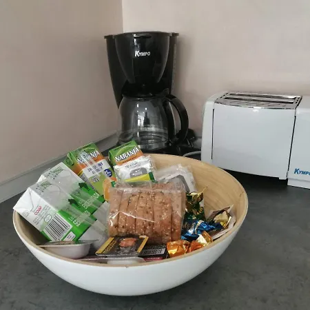 Apartment Sunny Cactus Garden 150m From Beach, Fast Fiber Wifi
