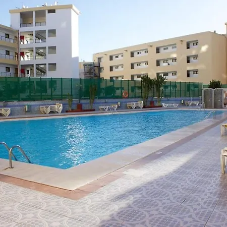 Apartment Sunny Cactus Garden 150m From Beach, Fast Fiber Wifi